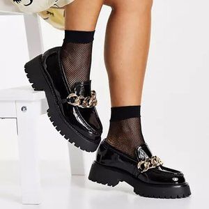ASOS DESIGN Mai Chunky Chain Loafers In Black Patent